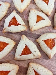 apricot hamentashen