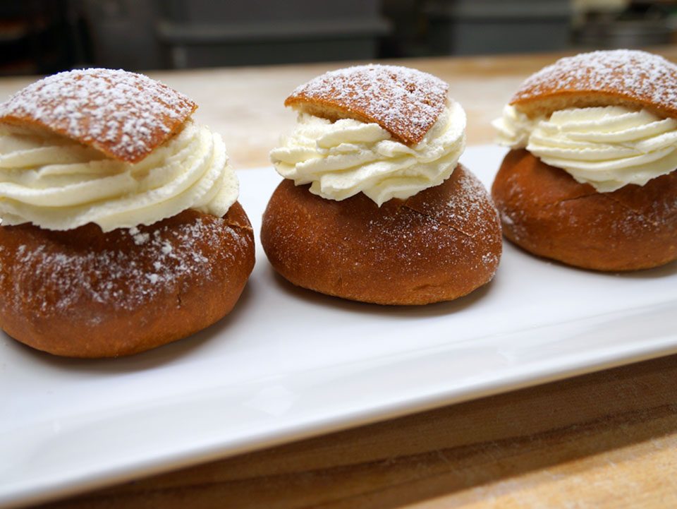 bennisons-bakery-swedish-Semlor Picture of Semlors on a plate
