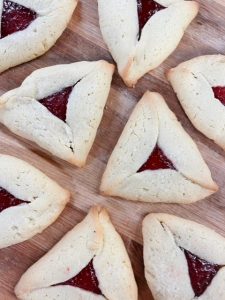 raspberry hamentashen